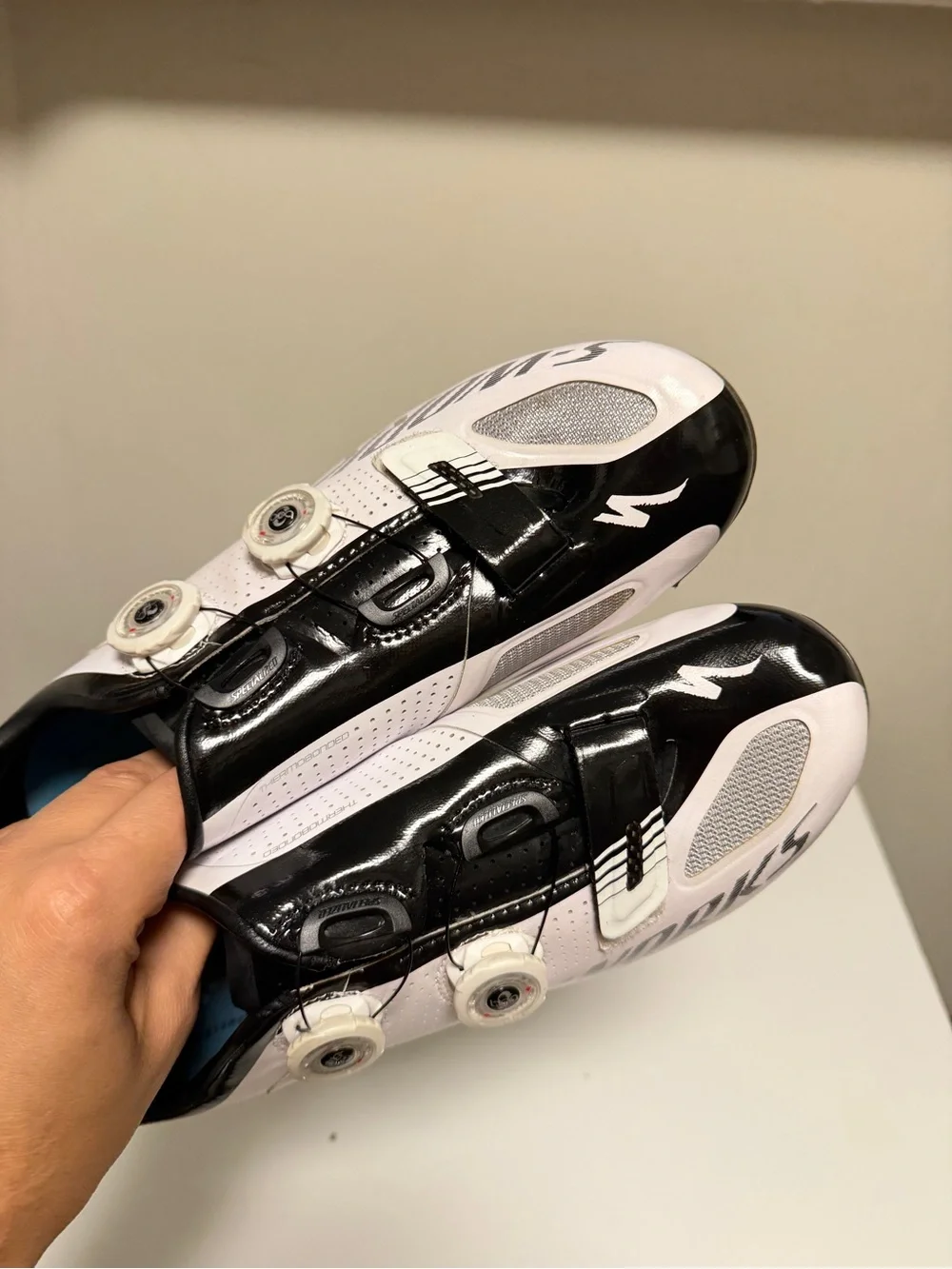 SPECIALIZED S-WORKS CARBON ROAD CYCLING SHOES Men’s EU 43 US 9.6 UK 8.6